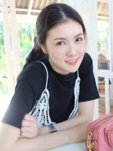 F229d9168f9068ce3181 360x480